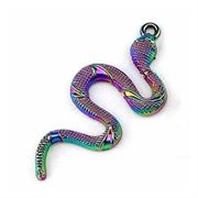 Vedhæng slange i regnbue farver. 54 mm